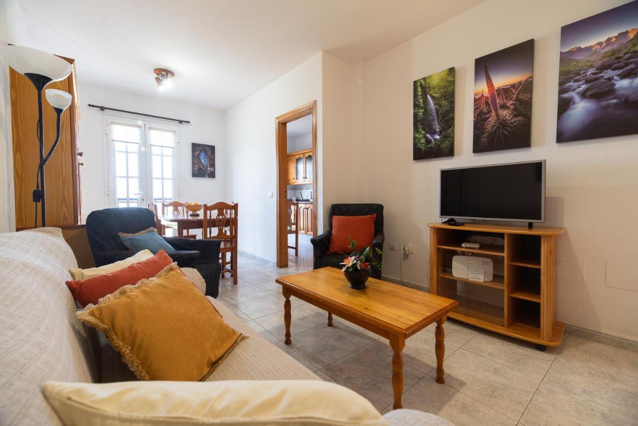 Apartamentos Leomar II Los Llanos De Aridane Exteriör bild