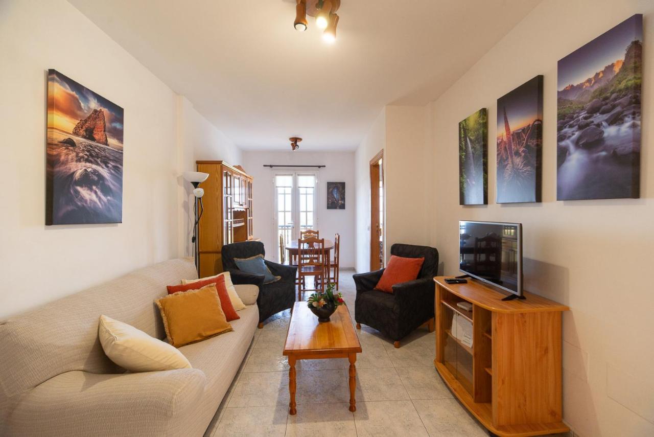 Apartamentos Leomar II Los Llanos De Aridane Exteriör bild