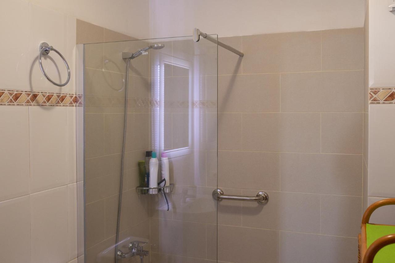Apartamentos Leomar II Los Llanos De Aridane Exteriör bild
